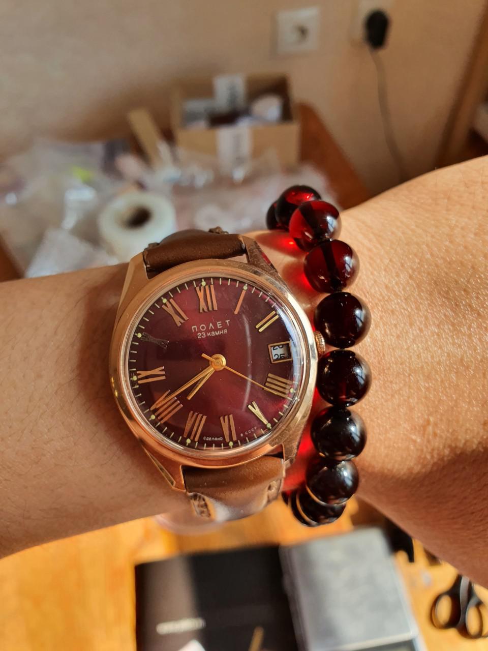 Huyết phách size tay 16