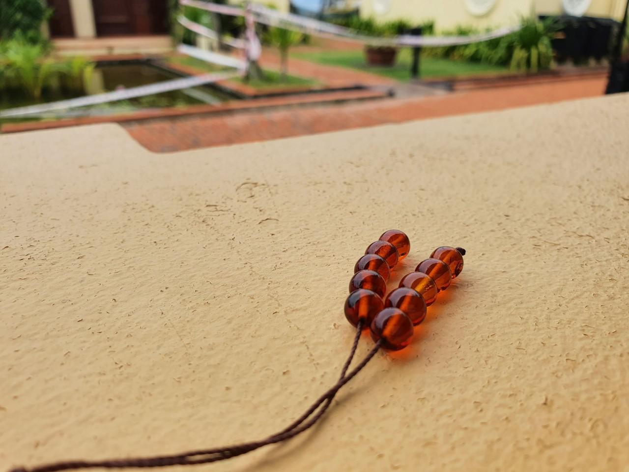 Vòng Hổ Phách 108 hạt - 8ly