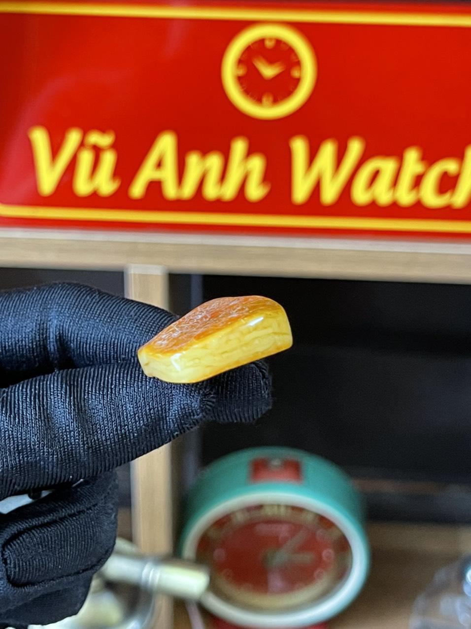 Mặt dây chuyền Hổ phách MHP030122-24