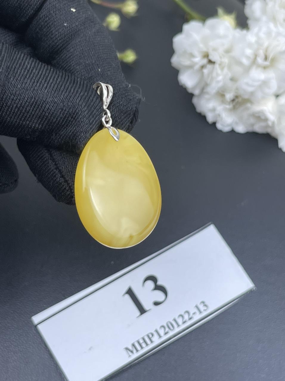 Mặt dây chuyền Hổ Phách MHP120122-13