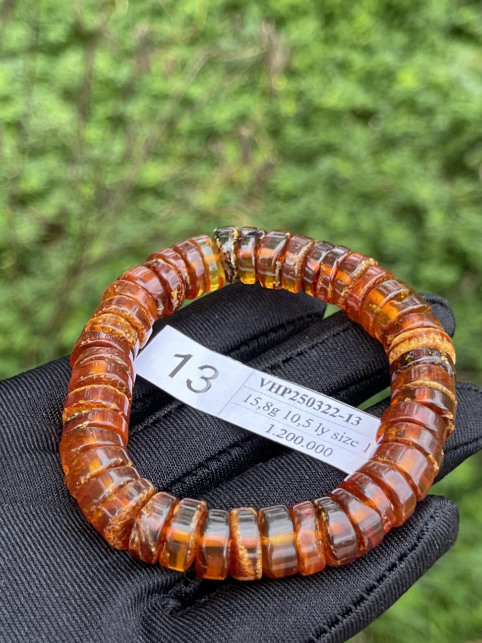 Vòng hổ phách VHP250322-13