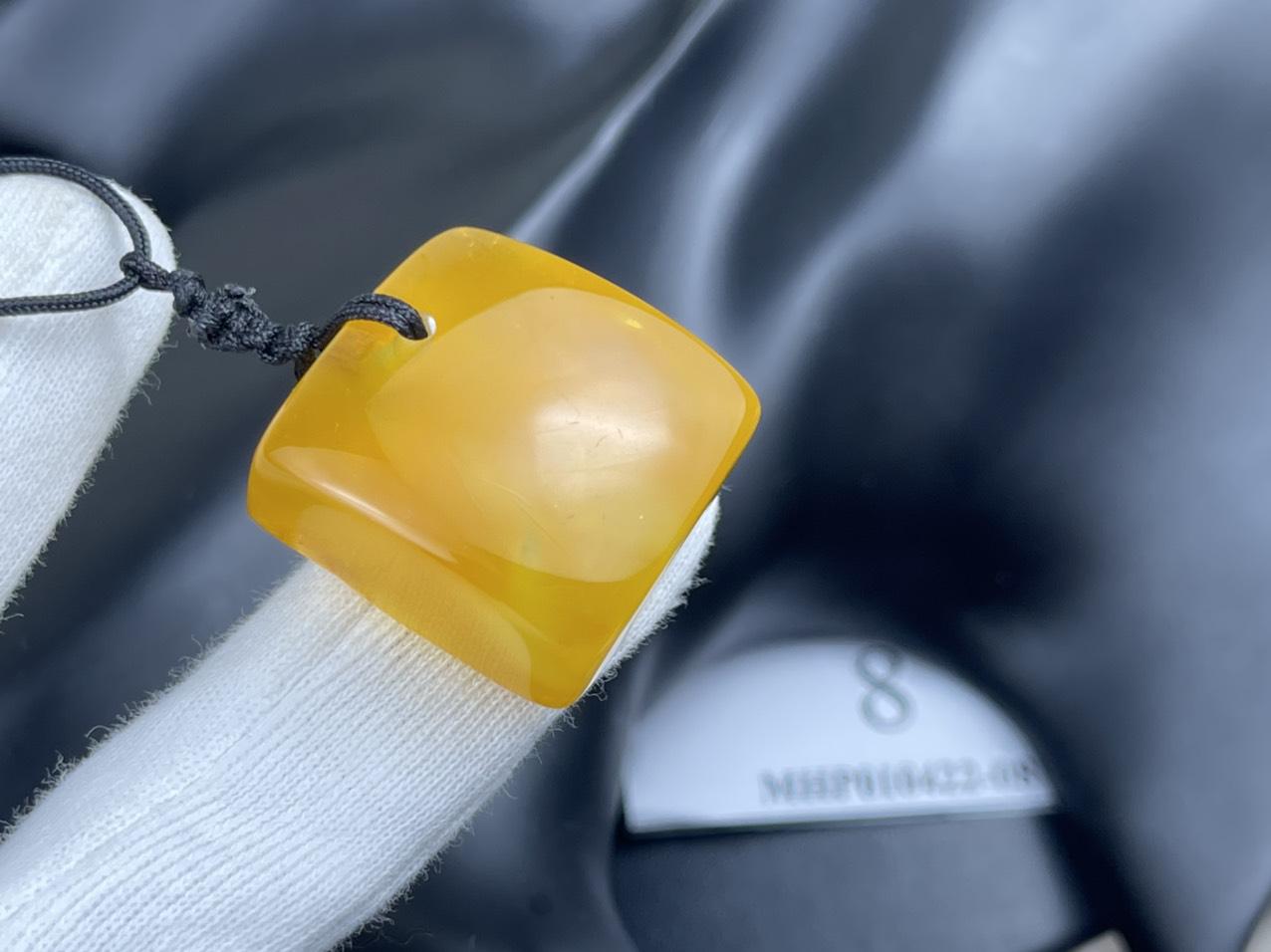 Mặt đá hổ phách bản vuông màu mật ong MHP010422-08