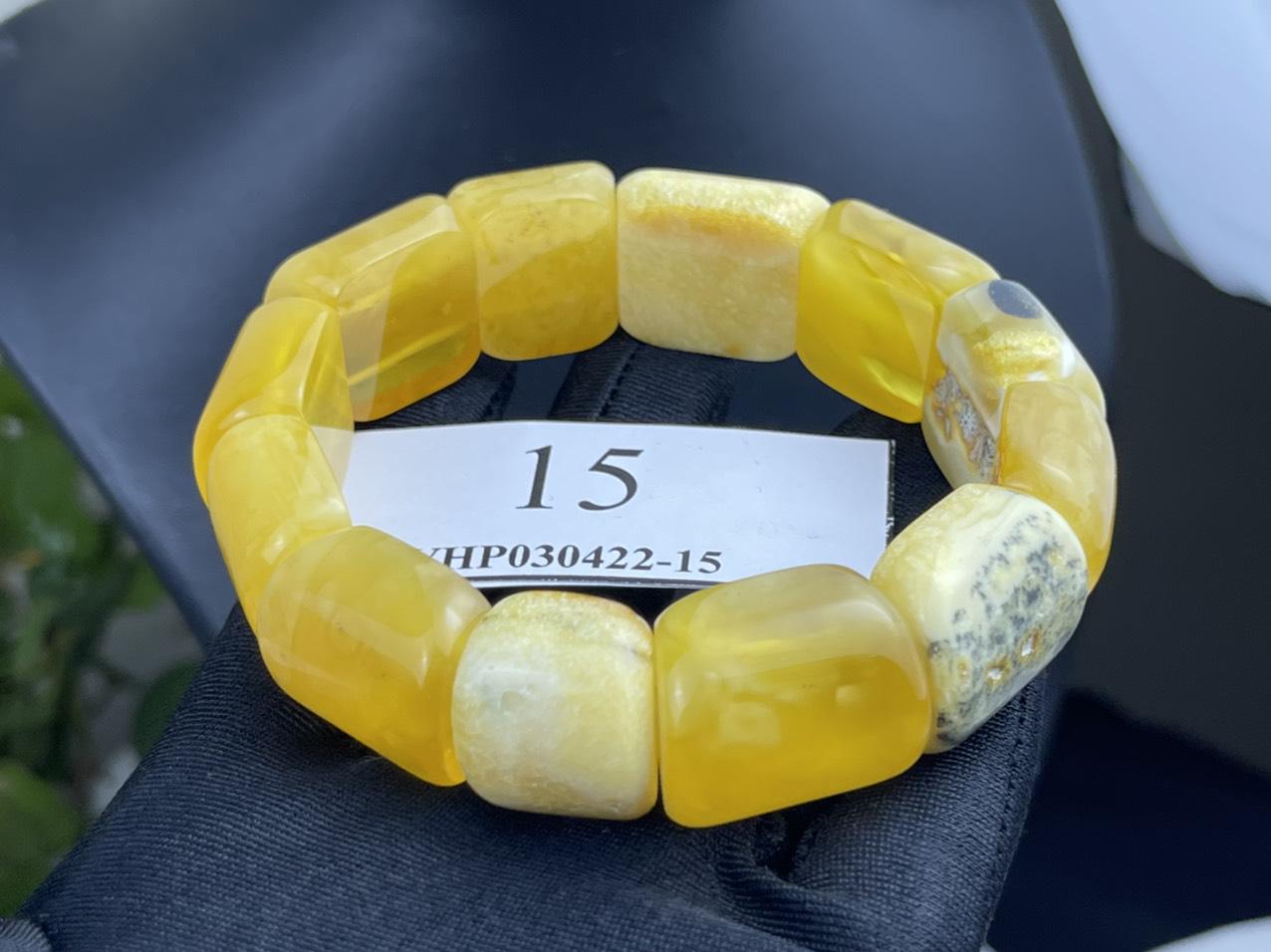 Vòng hổ phách VHP030422-15