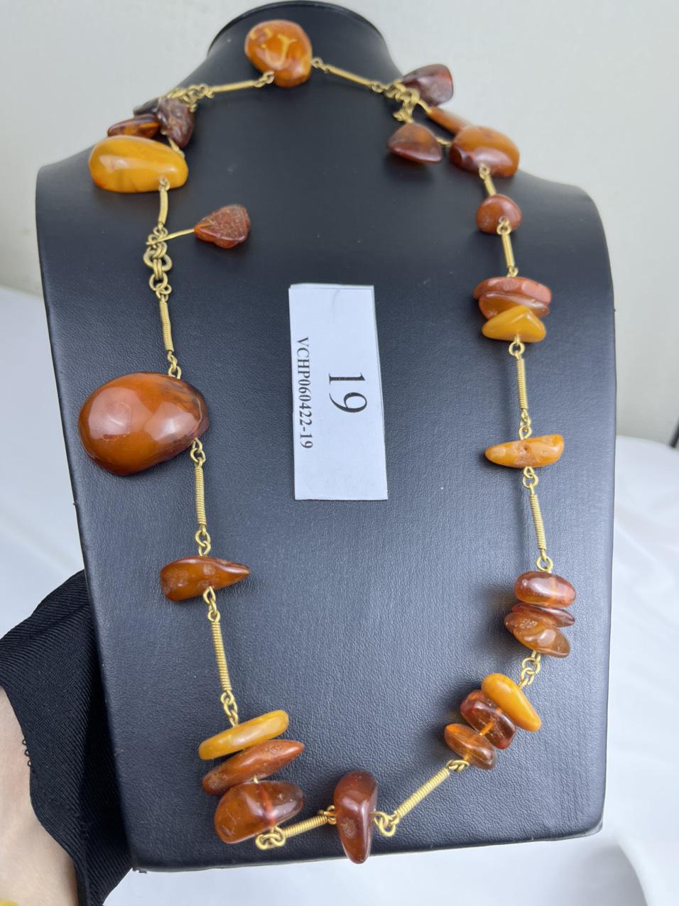 Vòng cổ Hổ Phách VCHP060422-19