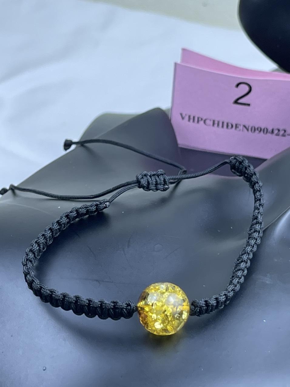 Vòng Hổ Phách chỉ đen VHPCHIDEN090422-02