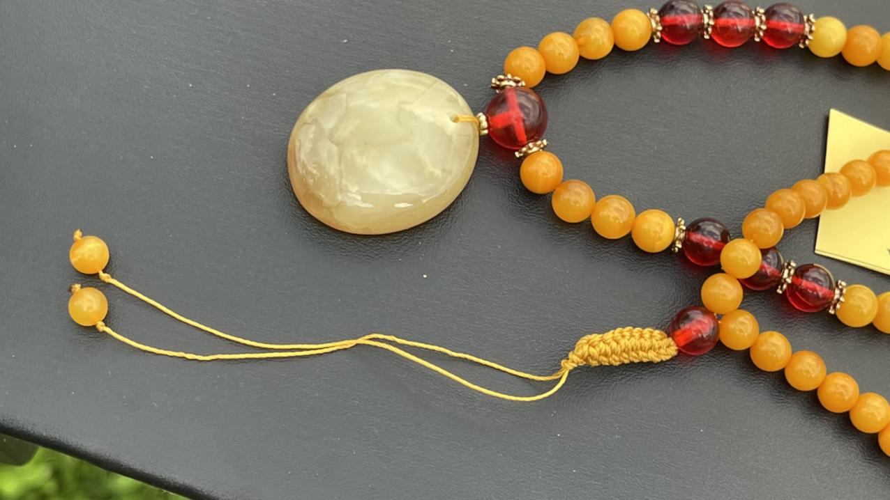 Vòng Hổ Phách màu đỏ mix vàng mỡ gà siêu đẹp VCHP180522-14
