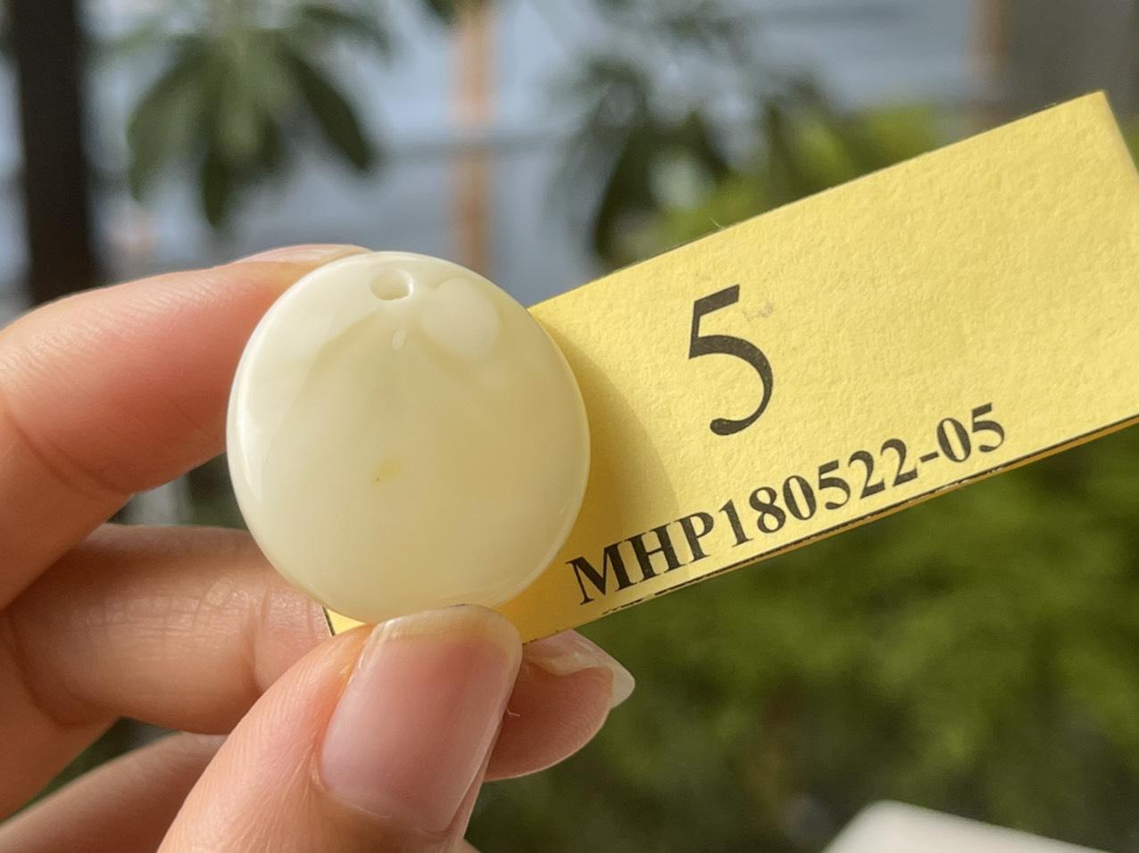 Mặt hổ phách trắng sữa MHP180522-05