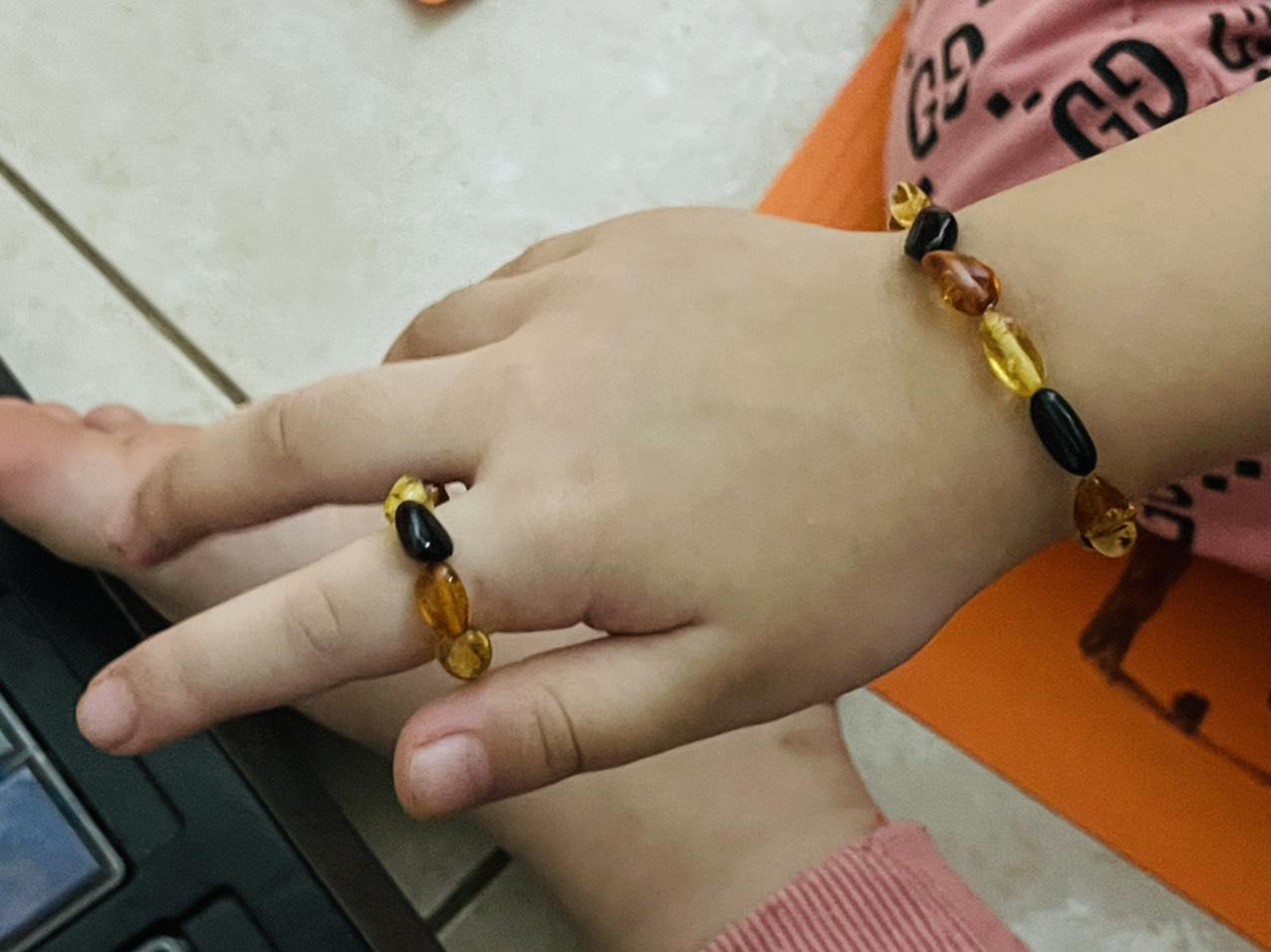 Vòng Hổ phách cho bé - Vòng tay 04