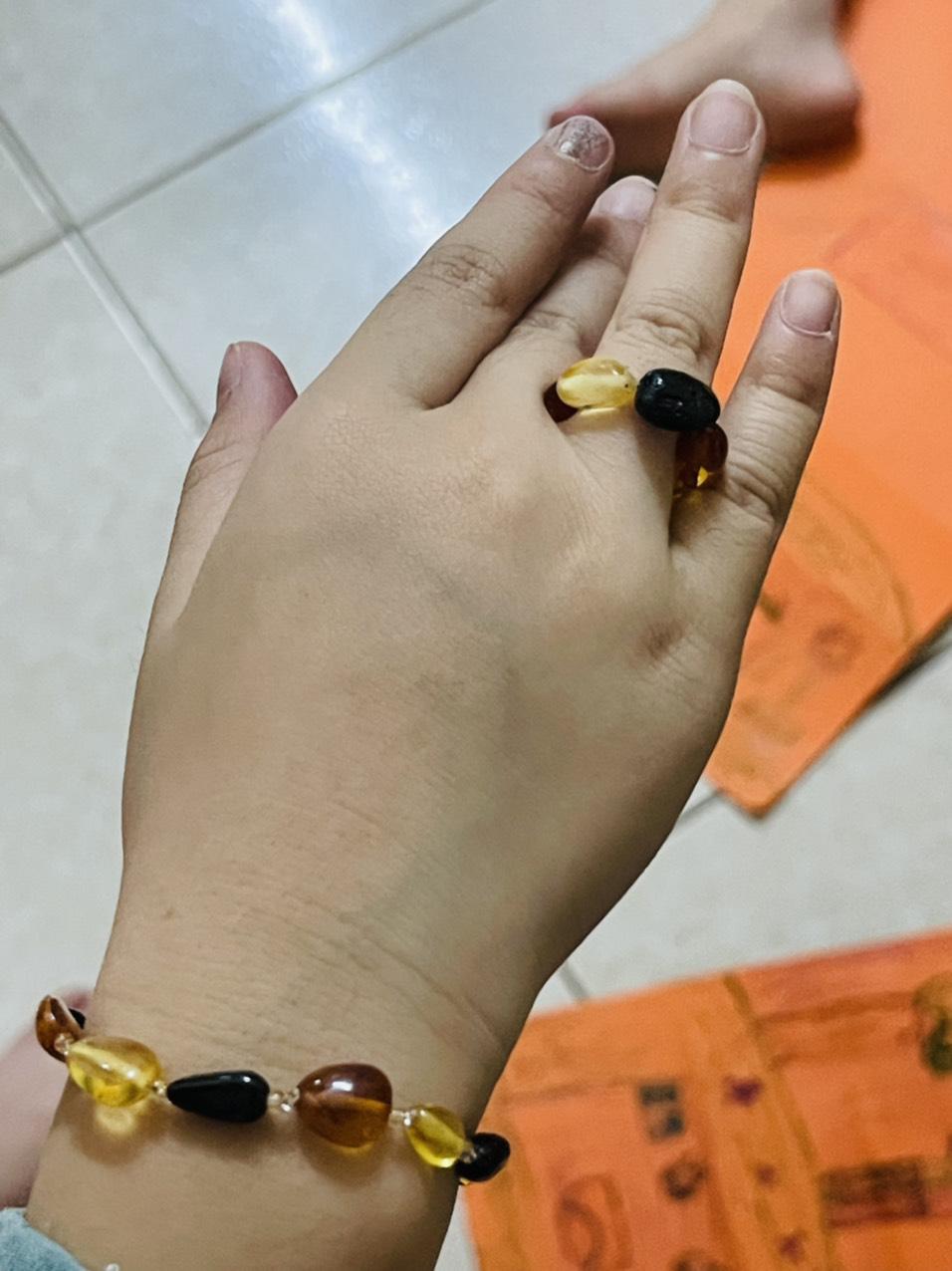 Vòng Hổ phách cho bé - Vòng tay 04