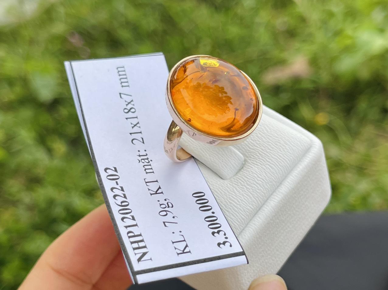 Nhẫn hổ phách 120622-02