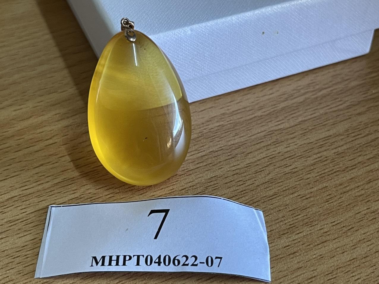 Mặt hổ phách MHP040622-07