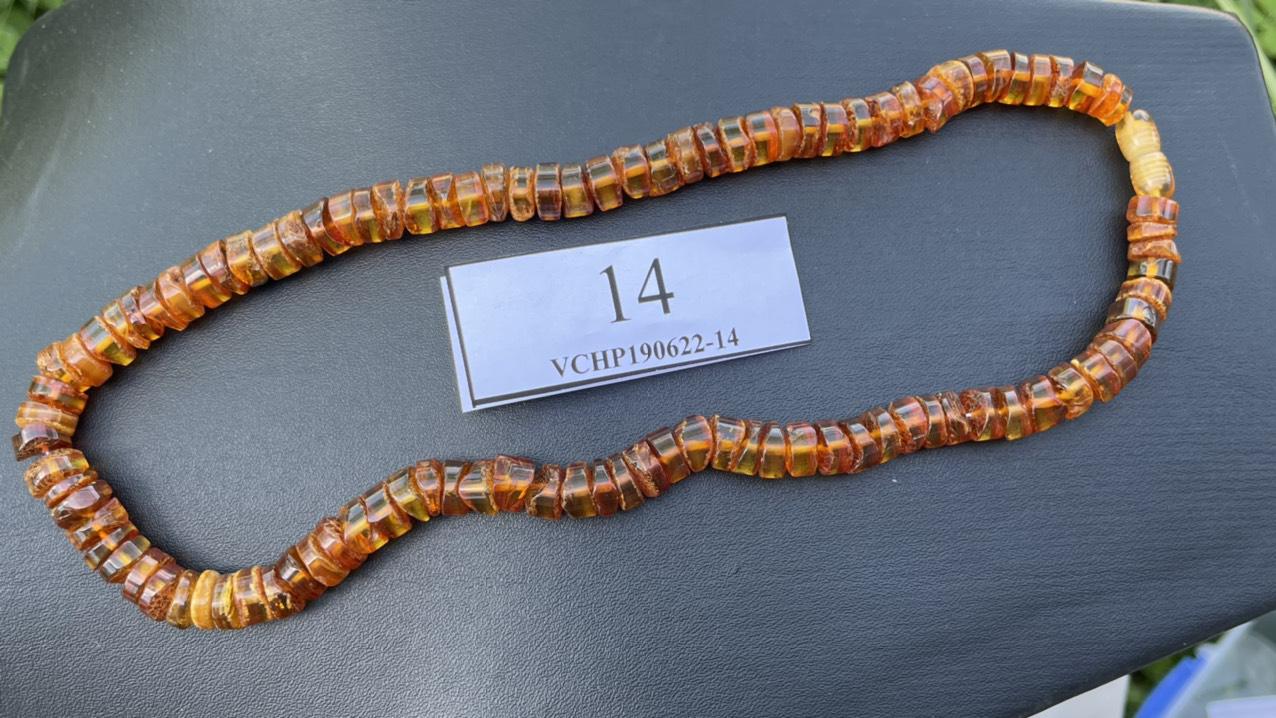 Vòng cổ hổ phách VCHP190622-14
