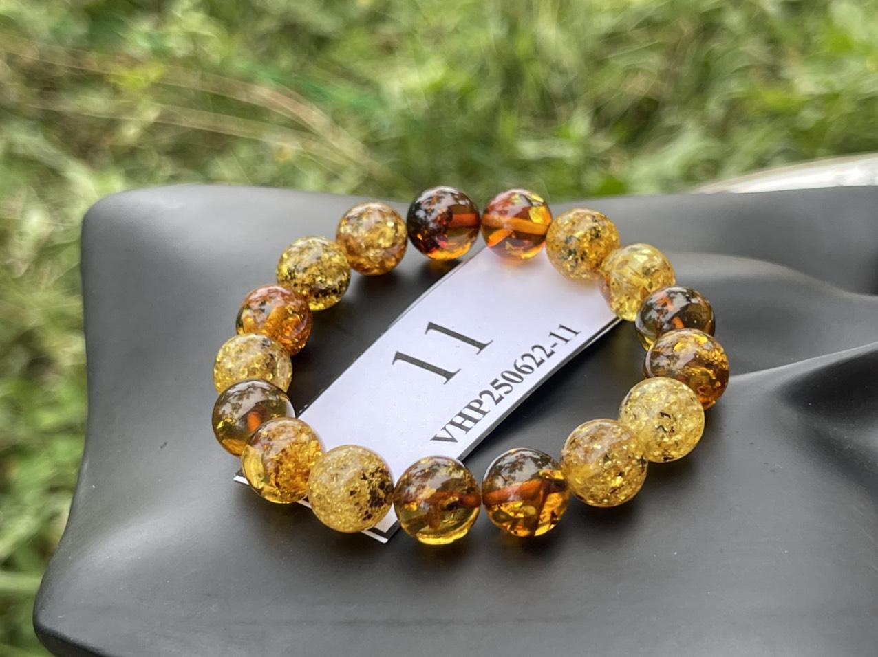 Vòng tay hổ phách tự nhiên VHP250622-11