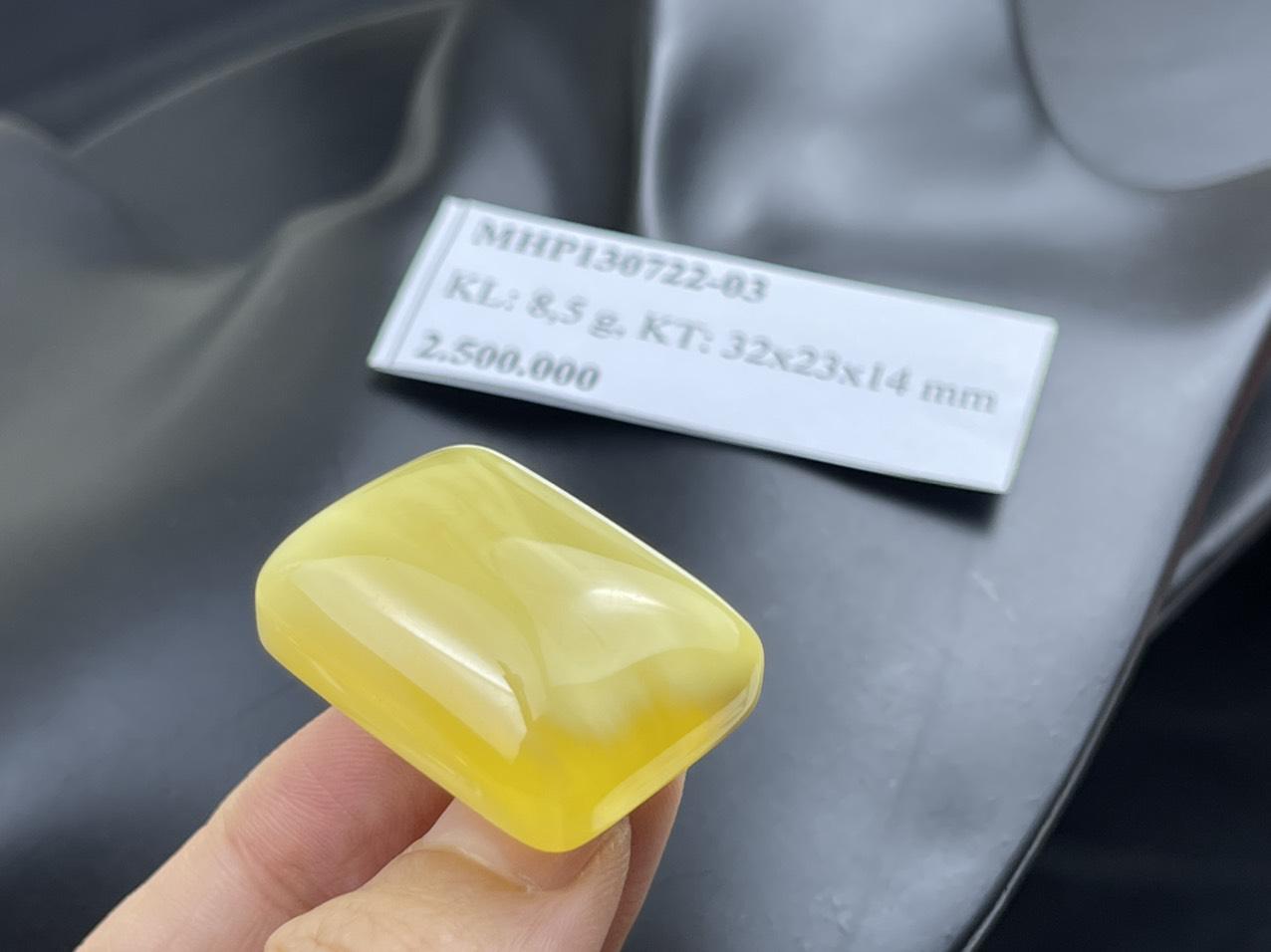 Đá hổ phách Nga MHP130722-03