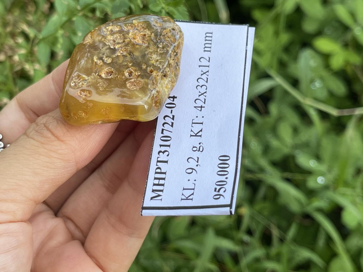 Mặt hổ phách thô MHPT310722-04