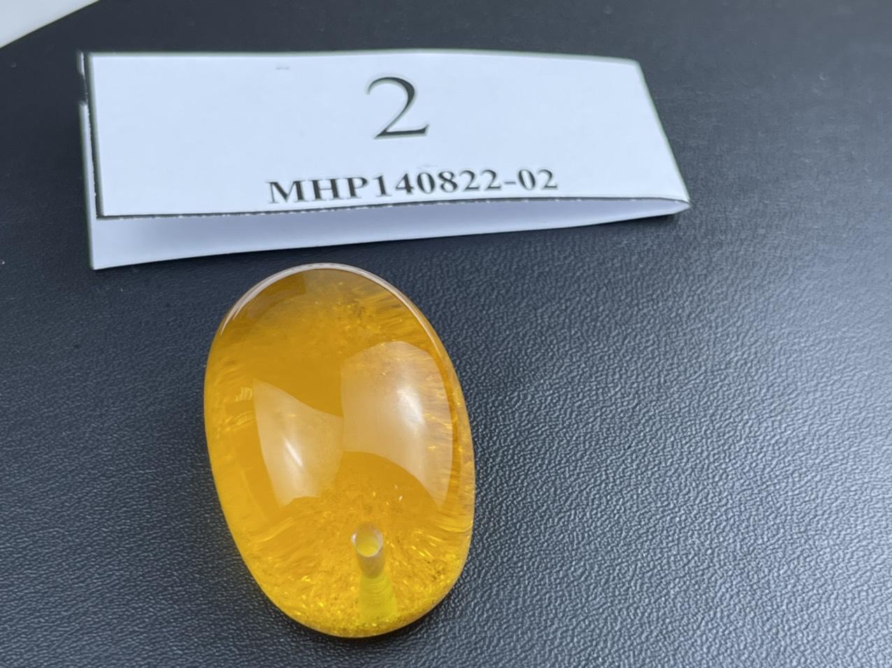 Mặt dây chuyền hổ phách nga màu vàng cam MHP140822-02