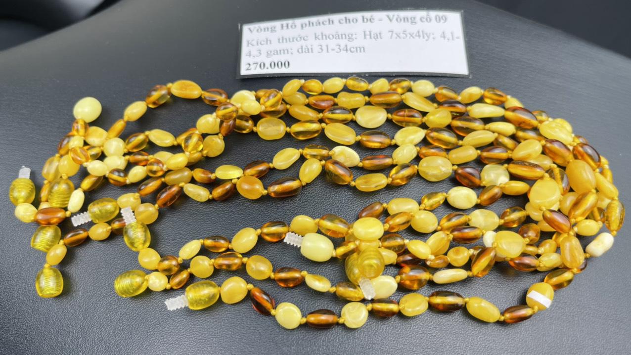 Vòng Hổ phách cho bé - Vòng cổ 09