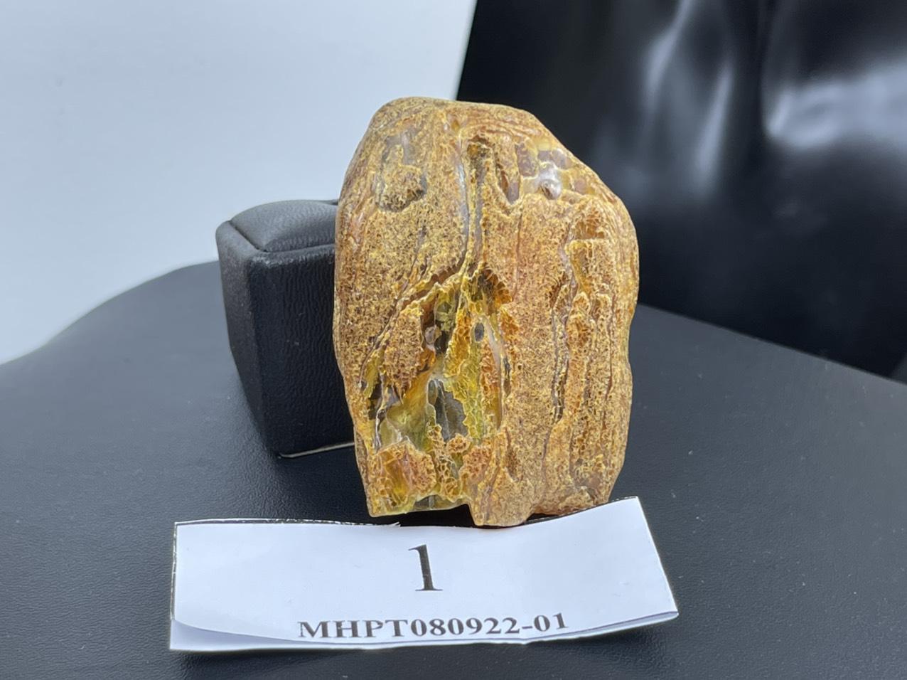 Mặt hổ phách thô MHPT080922-01