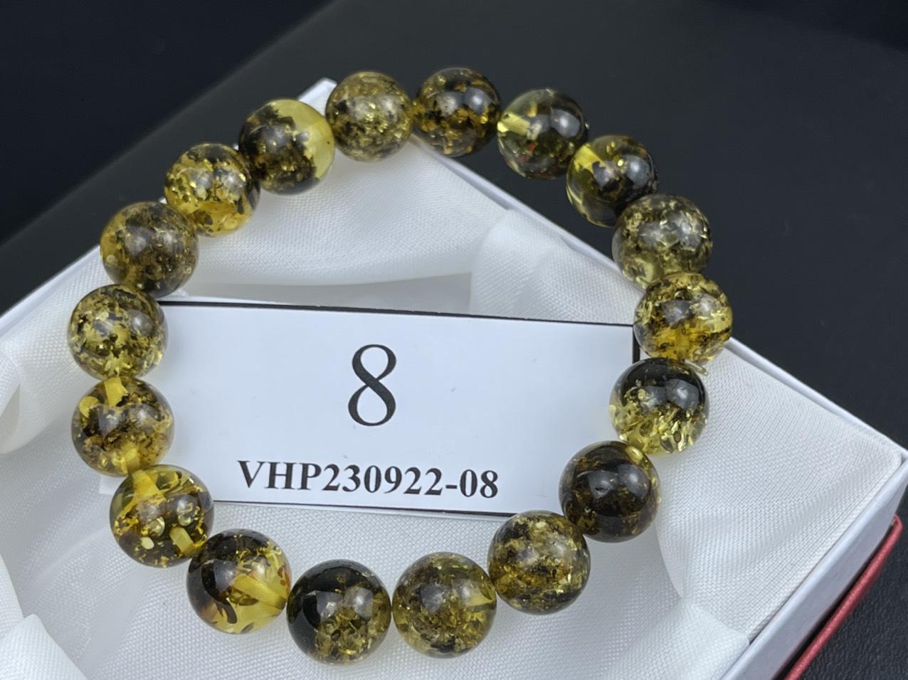 Vòng hổ phách đeo tay màu rêu đất VHP230922-08