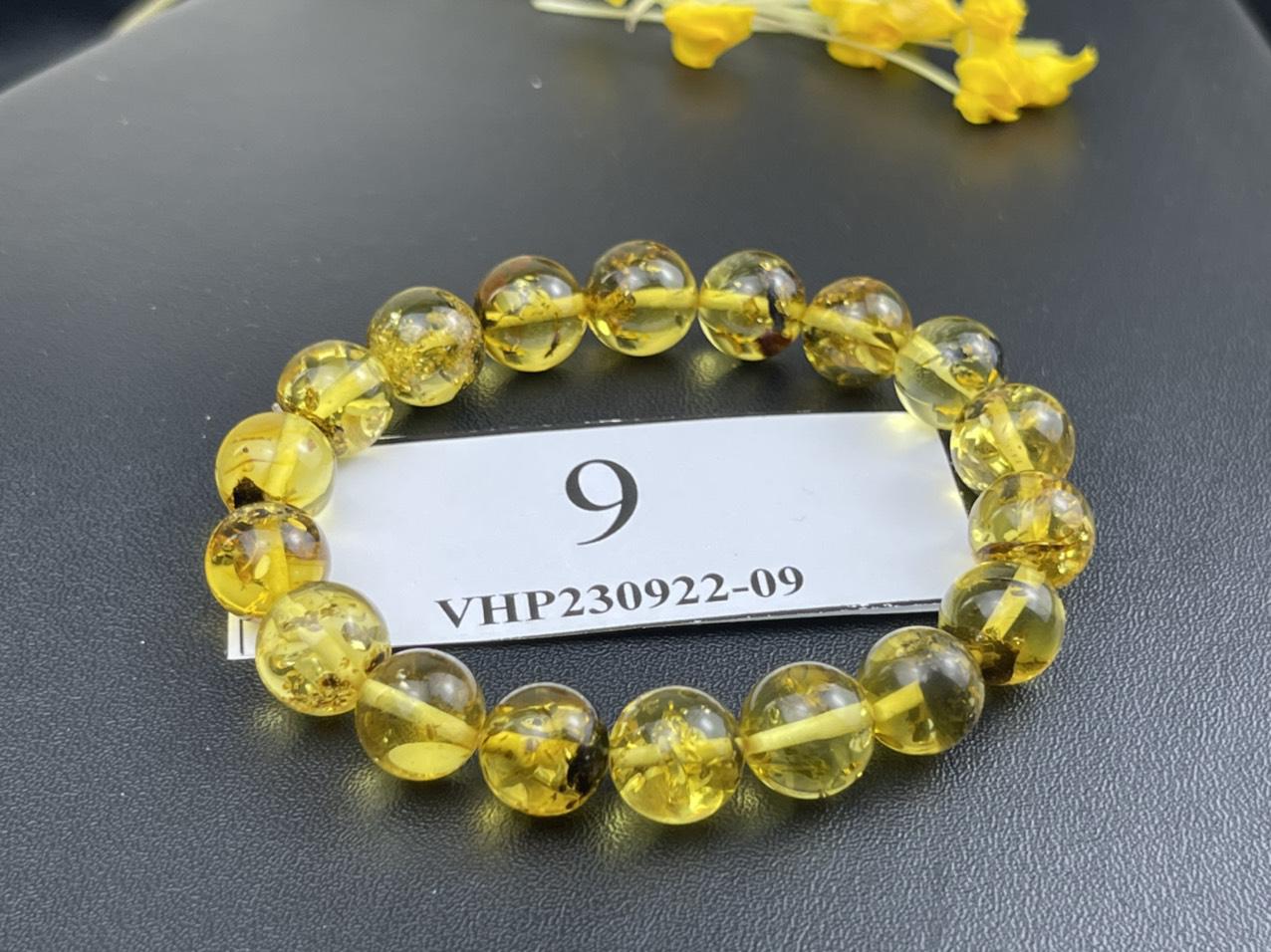 Vòng hổ phách tự nhiên đeo tay màu vàng chanh VHP230922-09
