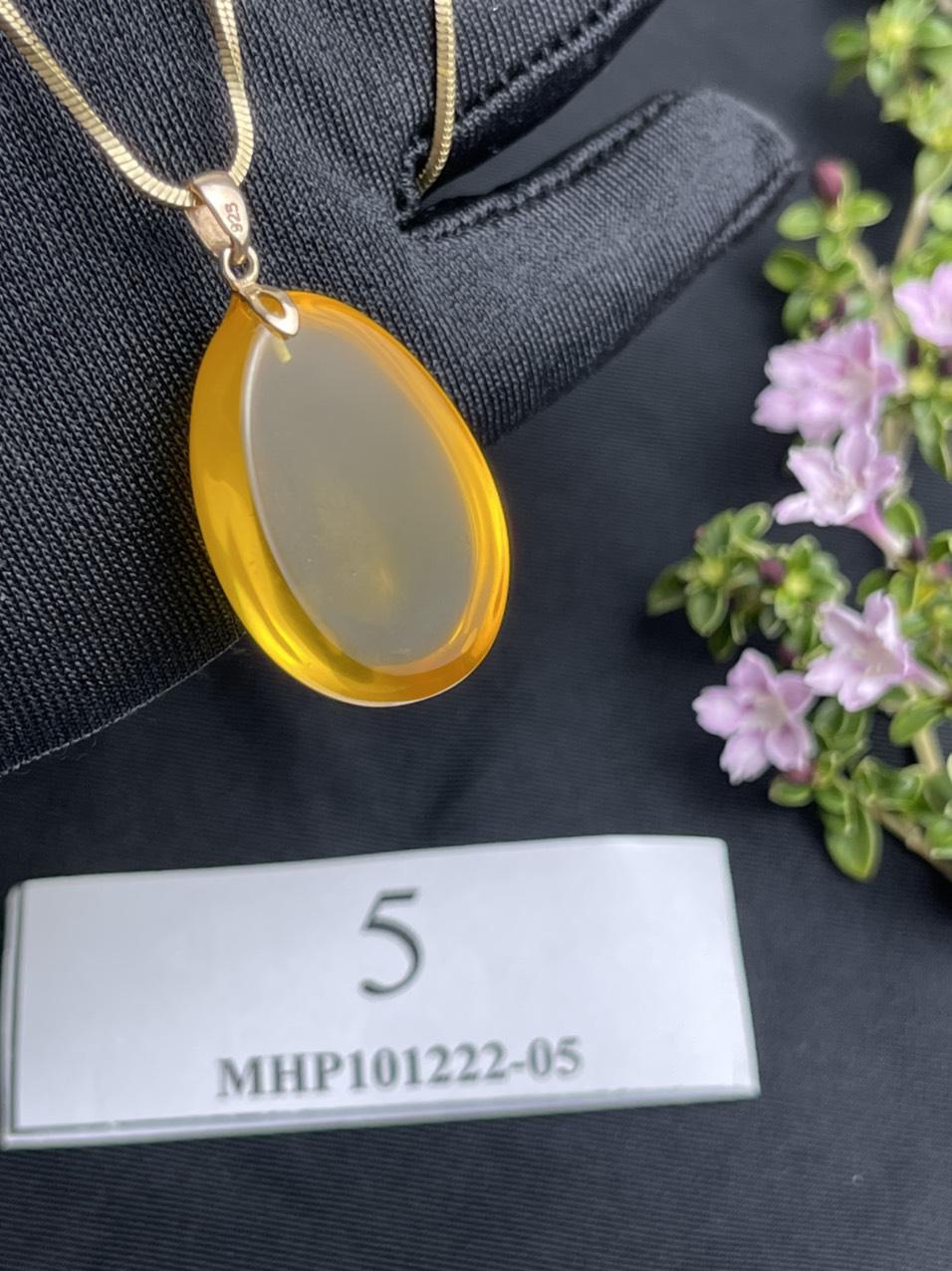 Mặt dây chuyền Hổ phách MHP101222-05