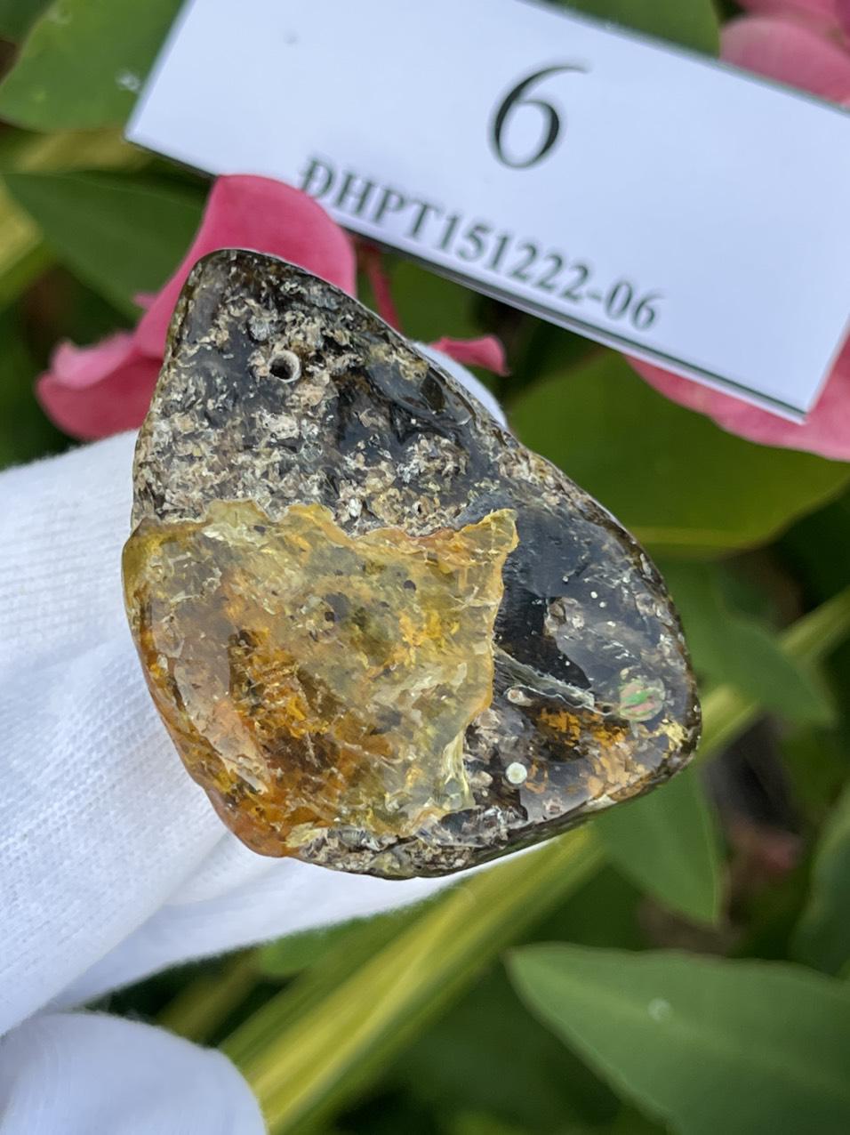 Đá Hổ phách thô ĐHPT151222-06