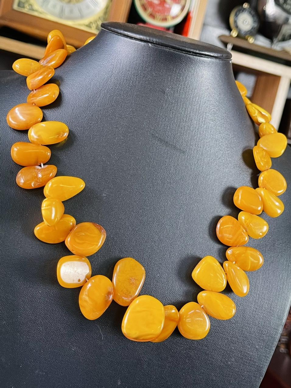 Vòng cổ Hổ phách VCHP181222-09