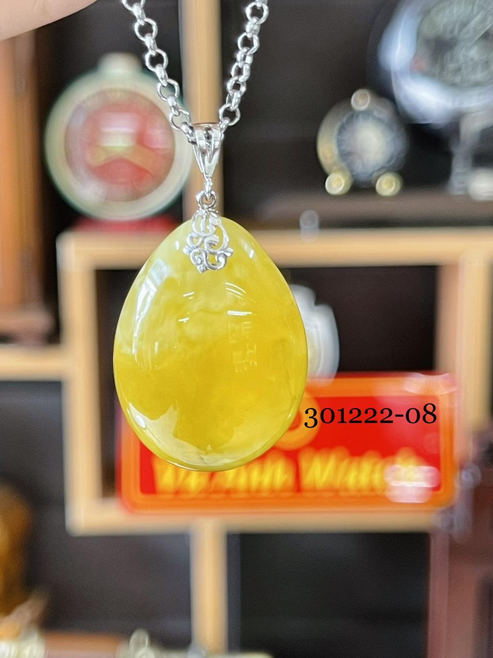 Mặt dây chuyền hổ phách móc bạc hoa văn cách điệu MHP301222-08