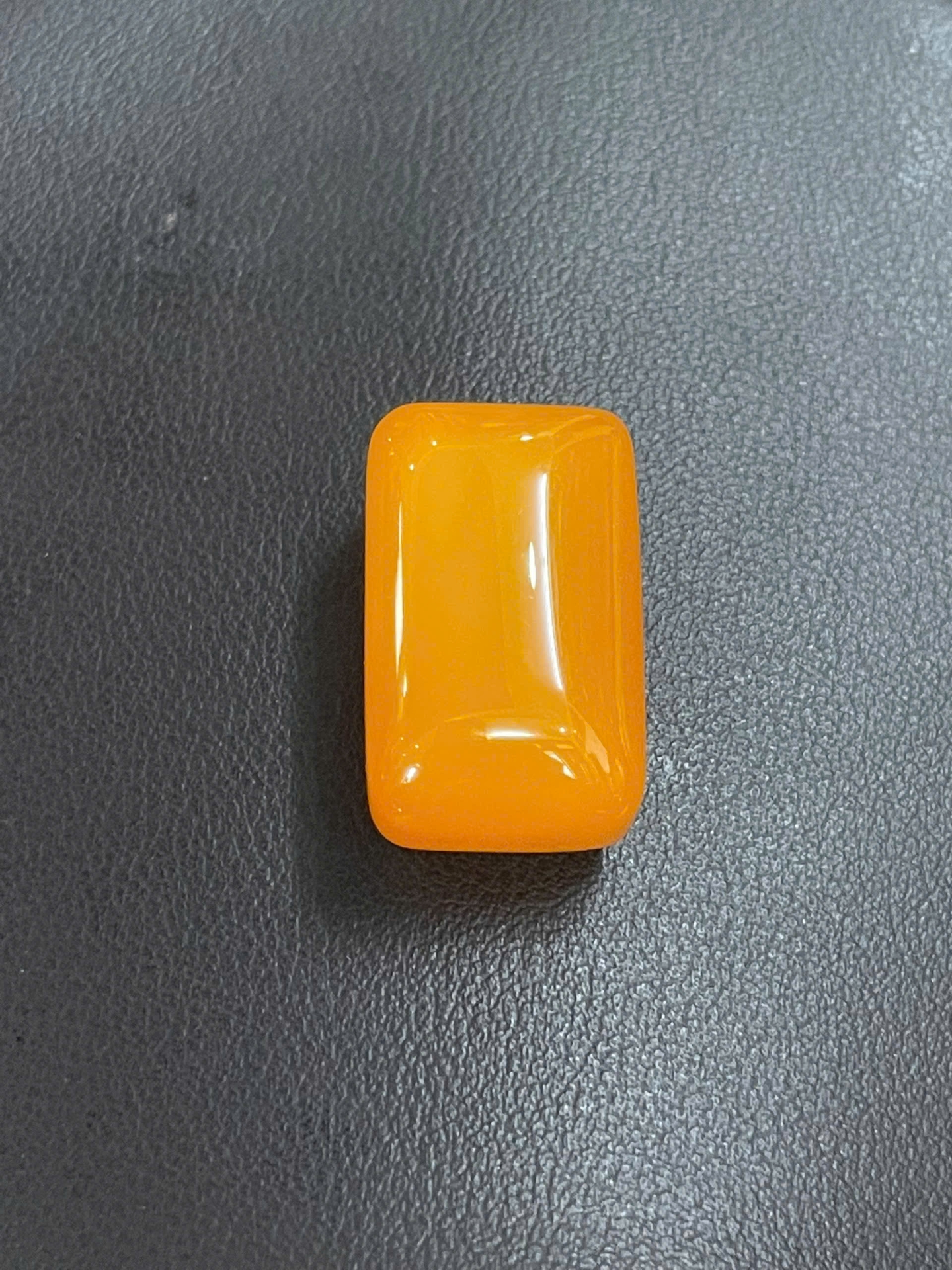 Mặt Hổ Phách hình trụ đặc biệt MHP281221-18 6,6g 31x18x15 mm