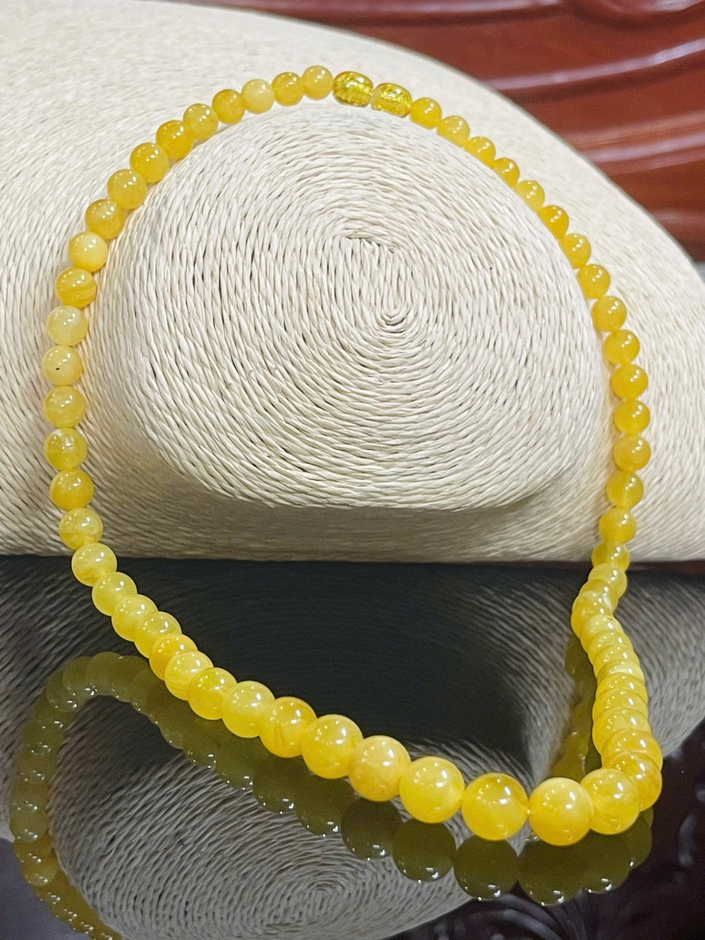 Vòng Hổ Phách Đeo Cổ Hoàng Gia Vàng Bơ Nga Baltic – Trang Sức Quý Phái, Sang Trọng 200825-01