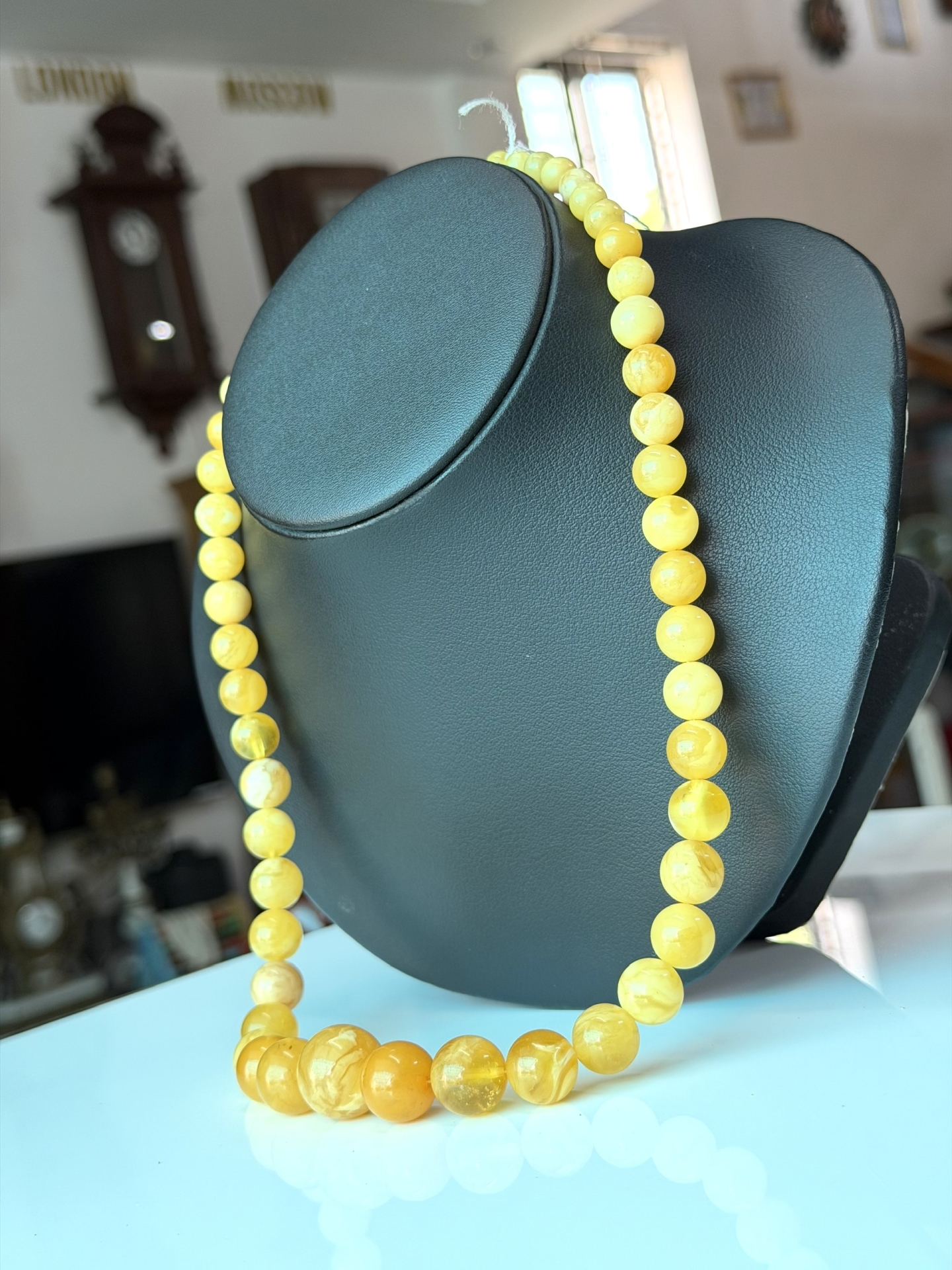 Vòng Cổ Hổ Phách VCHP140422-18 – Tinh Hoa Thiên Nhiên, Vẻ Đẹp Tự Nhiên Trường Tồn