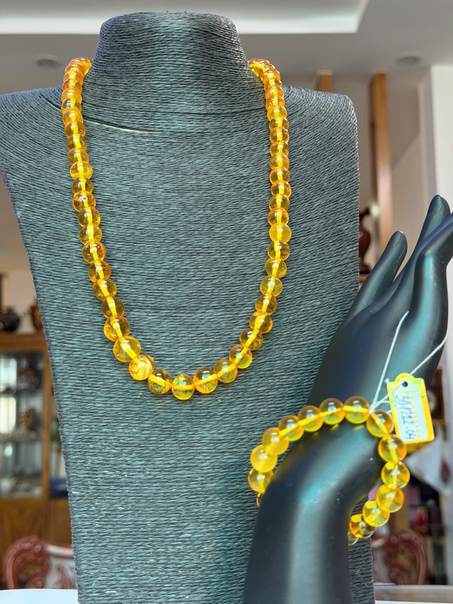 Combo Vòng Cổ và Vòng Tay Hổ Phách Baltic Vàng Bơ Trong Suốt – Tuyệt Tác Ánh Sáng