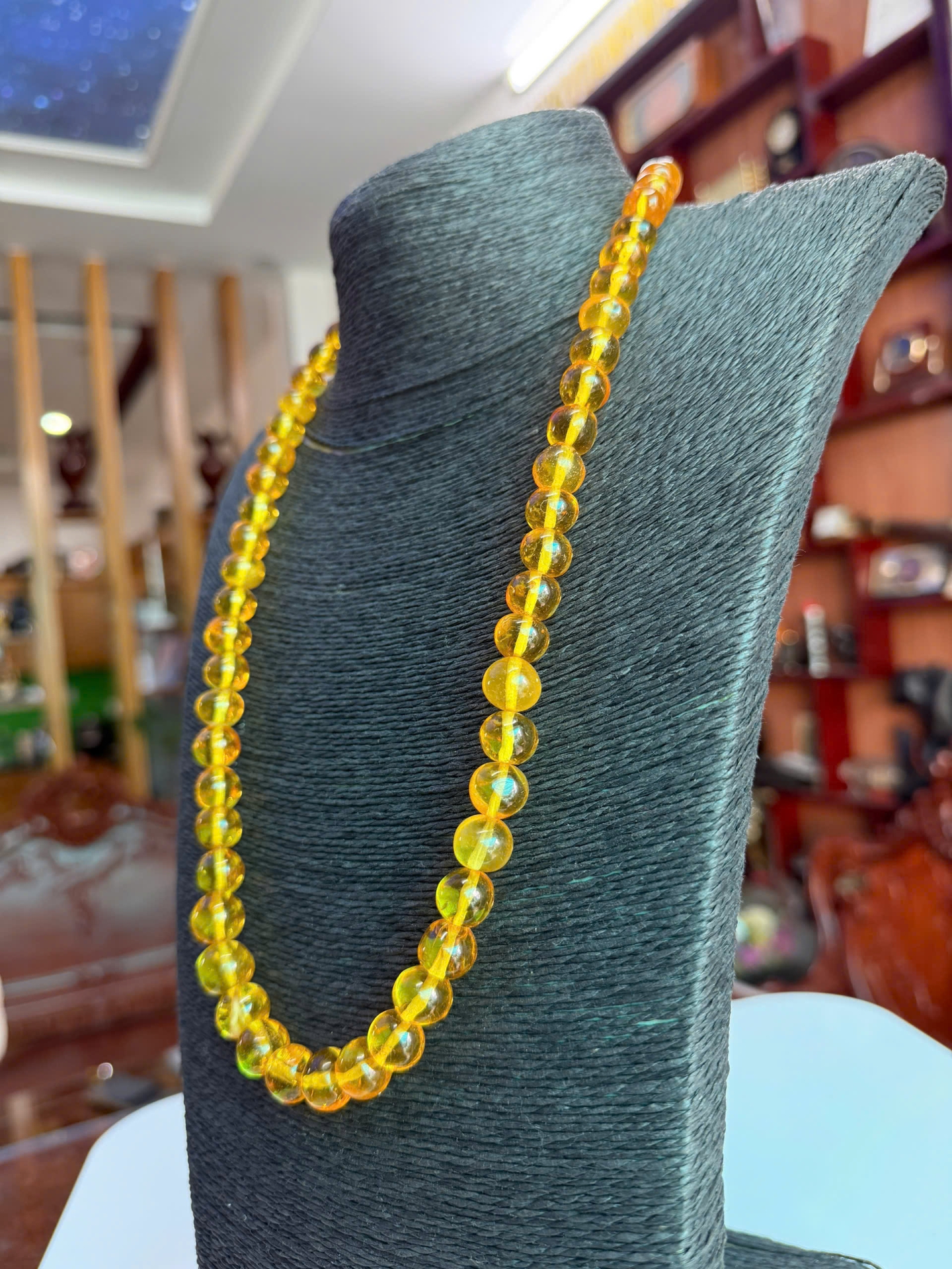 Vòng Cổ Hổ Phách Baltic Tự Nhiên Màu Vàng Bơ 