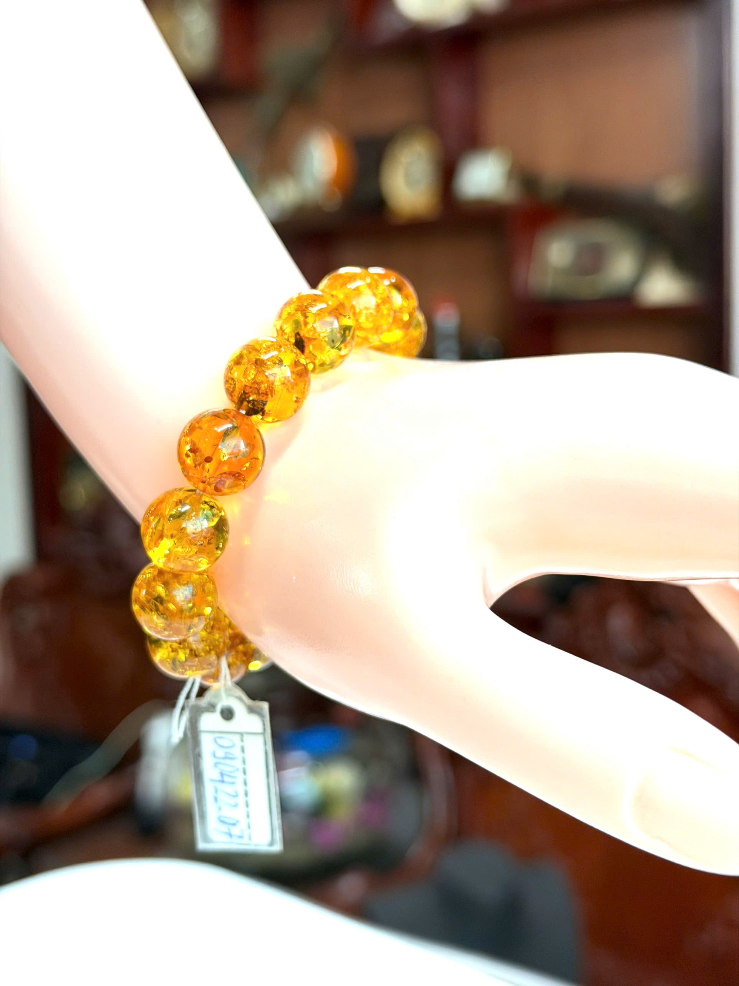 Vòng Hổ Phách Nga Baltic Tự Nhiên Nguyên Khối 100% – Vẻ Đẹp Tinh Khiết và Quý Giá VHP090422-07