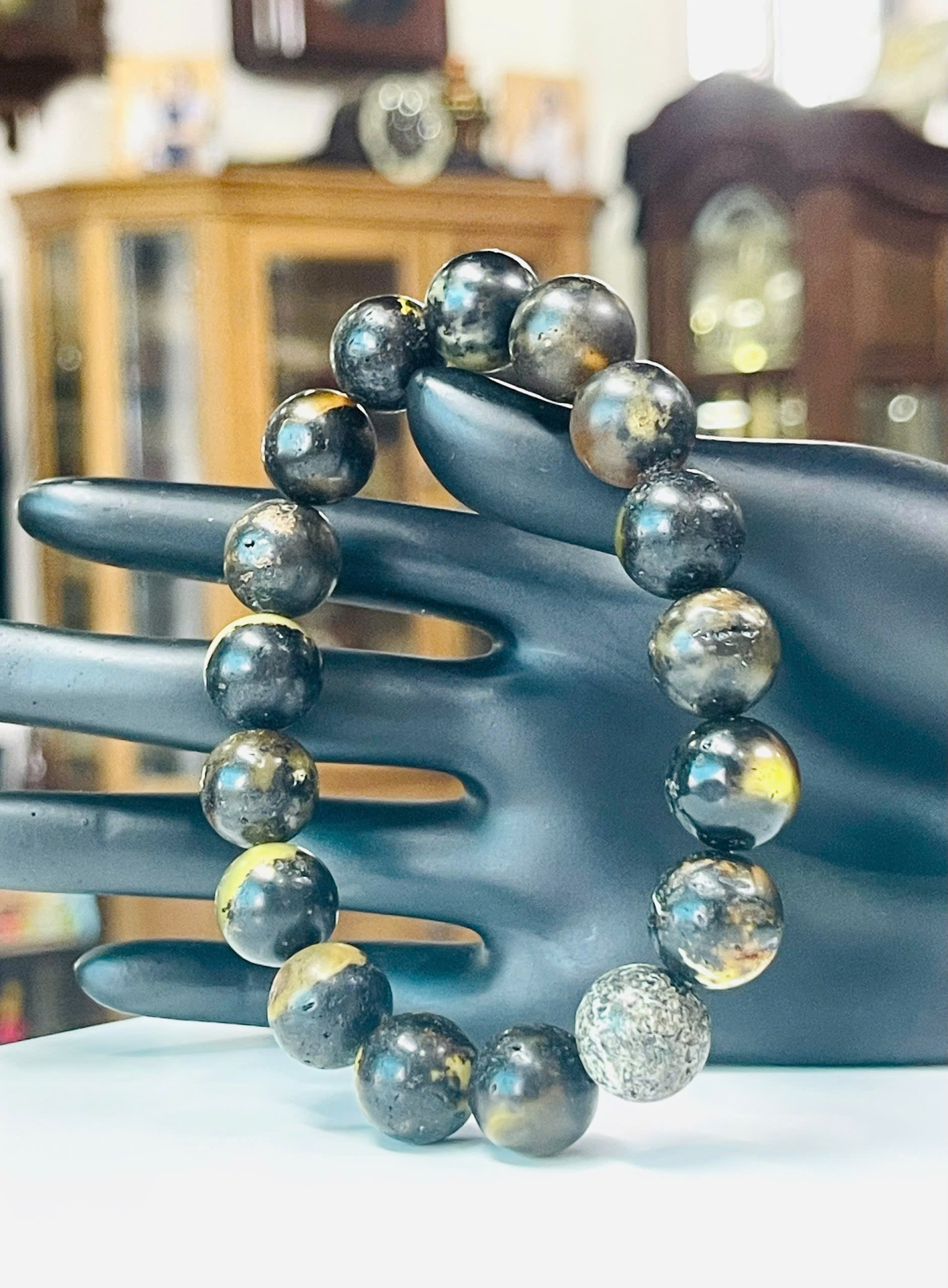 Vòng tay hổ phách Nga Baltic tự nhiên 100% – Nguyên khối, năng lượng cổ xưa, giá trị sưu tầm cao VHP171225-01