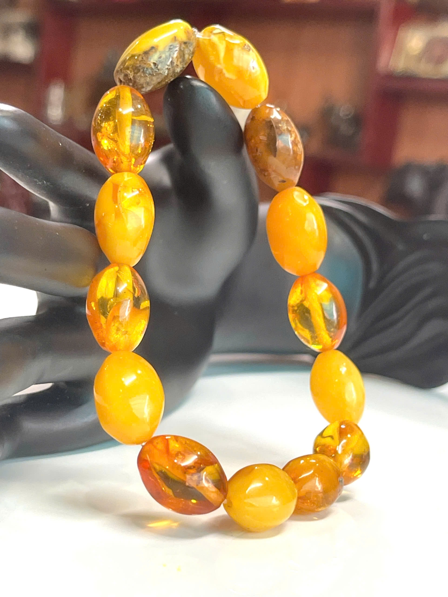 Vòng hổ phách Nga Baltic tự nhiên 100% – Nguyên khối hạt oval độc bản, năng lượng cổ xưa quý hiếm VHP181225-01