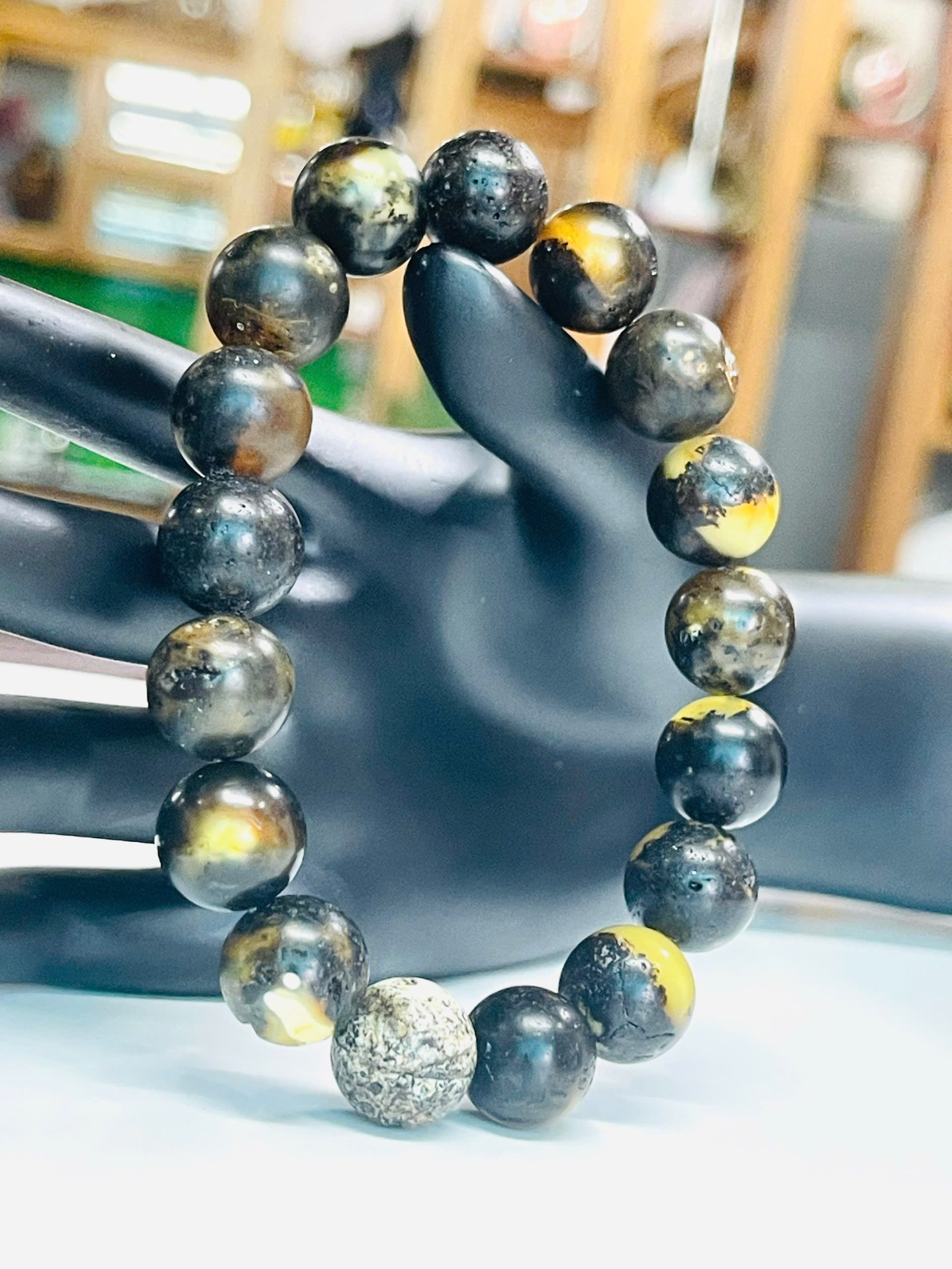 Vòng tay hổ phách Nga Baltic tự nhiên 100% – Nguyên khối, năng lượng cổ xưa, giá trị sưu tầm cao VHP171225-01