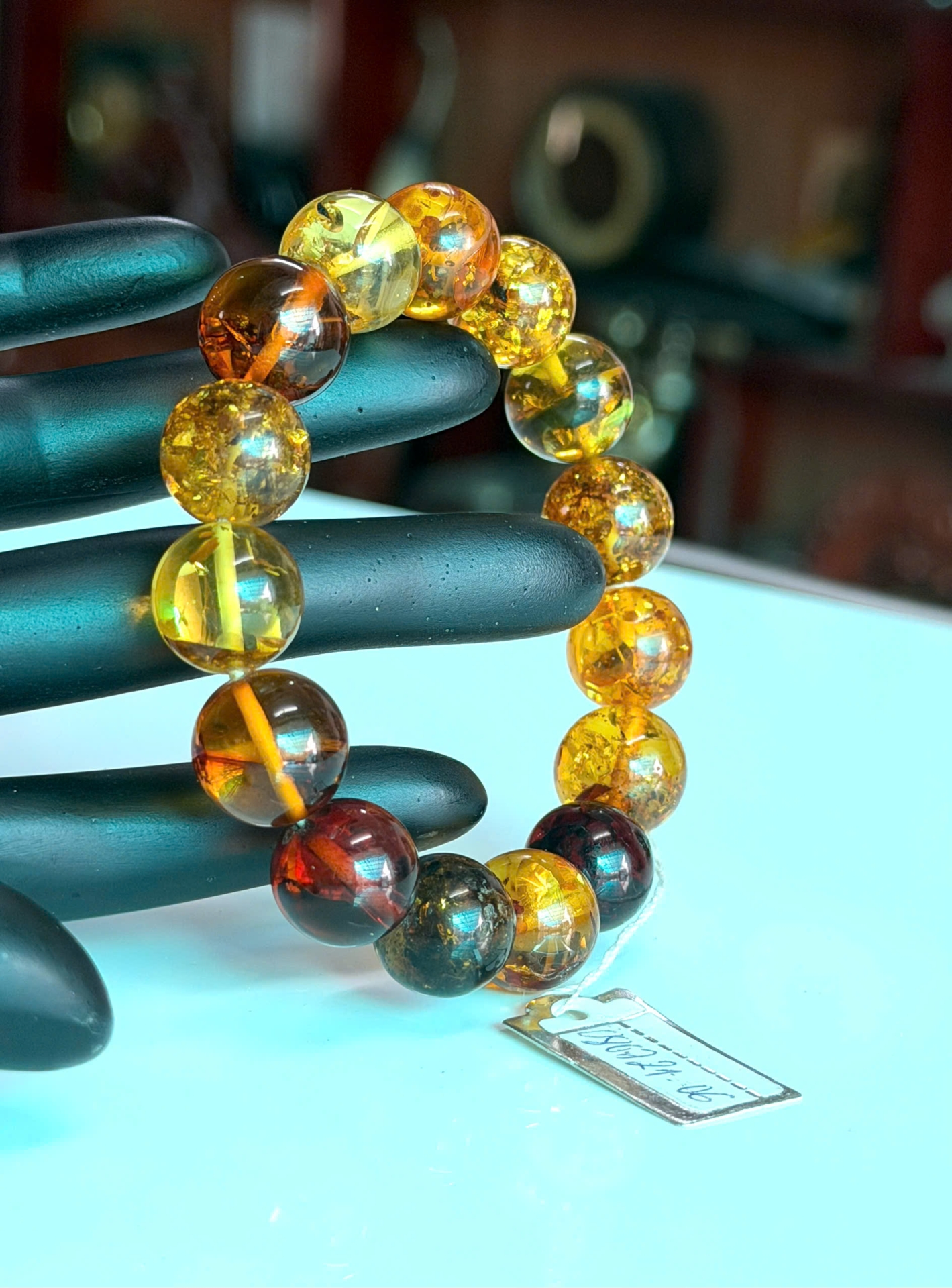 Vòng hổ phách đa sắc màu - Trọn vẹn Ngũ Hành 08072106