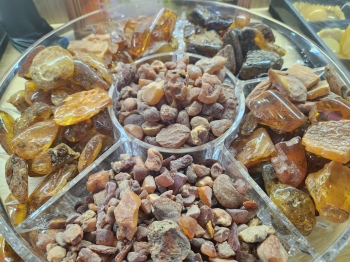 Hổ Phách thô dạng giọt