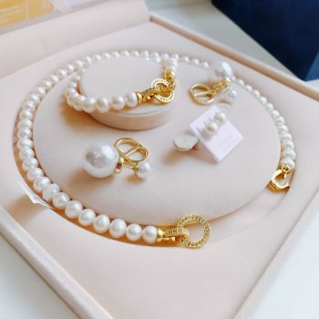 Bông Tai Ngọc Trai Vàng 18K
