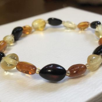 Vòng Hổ phách cho bé - Vòng tay 01 - Hổ phách tự nhiên 100% - Bảo hành suốt đời