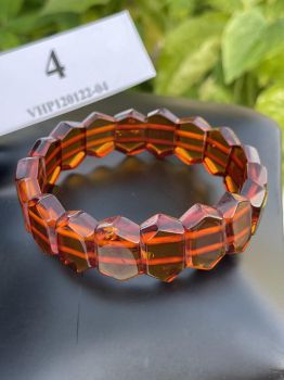 Vòng Hổ Phách dạng bản màu mật ong đẹp lạ VHP120122-04