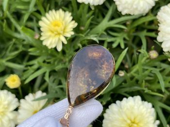 Mặt dây chuyền hổ phách MHP020322-03