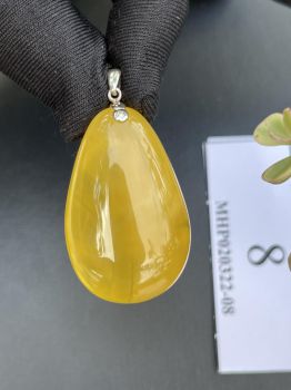 Mặt dây chuyền hổ phách MHP020322-08