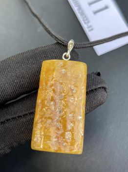 Mặt dây chuyền hổ phách MHP020322-11