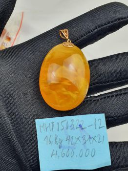 Mặt Dây Chuyền Hổ Phách Tự Nhiên MHP050322-12 – Vẻ Đẹp Từ Triệu Năm Trước