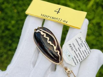 Mặt dây chuyền hổ phách MHP180522-04