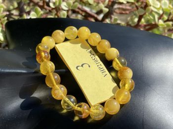 Vòng Tay Hổ Phách Tự Nhiên Nguyên Khối – Trang Sức Thanh Lịch Mang Đậm Ý Nghĩa Phong Thủy VHP210522-03