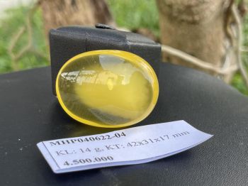 Mặt Hổ Phách Baltic tự nhiên nguyên khối - kiệt tác thiên nhiên giúp cân bằng năng lượng, thu hút tài lộc và bình an MHP040622-04