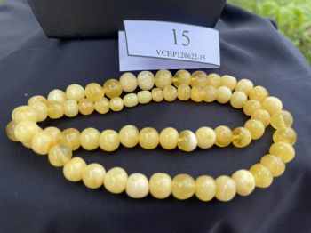 Vòng cố hổ phách Baltic vàng bơ VCHP120622-15